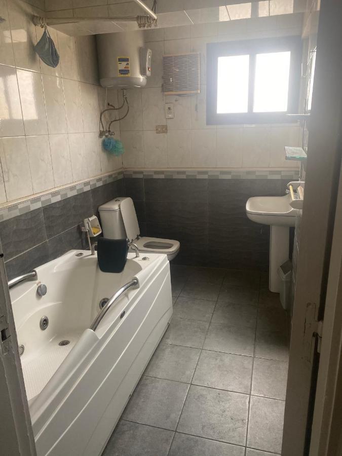 Apartamento Nile View Dokki El El Cairo Exterior foto